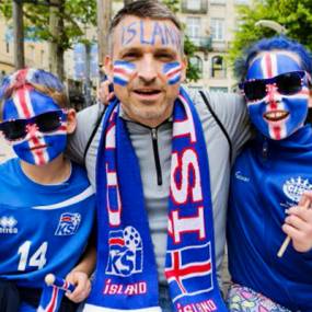 Fans Timnas Islandia